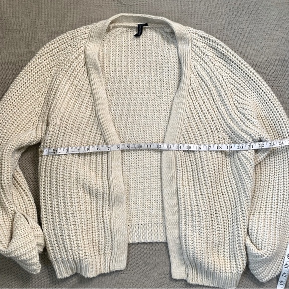 Chunky Knit Beige Long Sleeve Cardigan - Picture 13 of 16